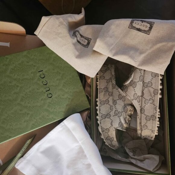 Gucci Slides - Picture 2 of 7